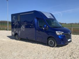Camion chevaux 5 places assises